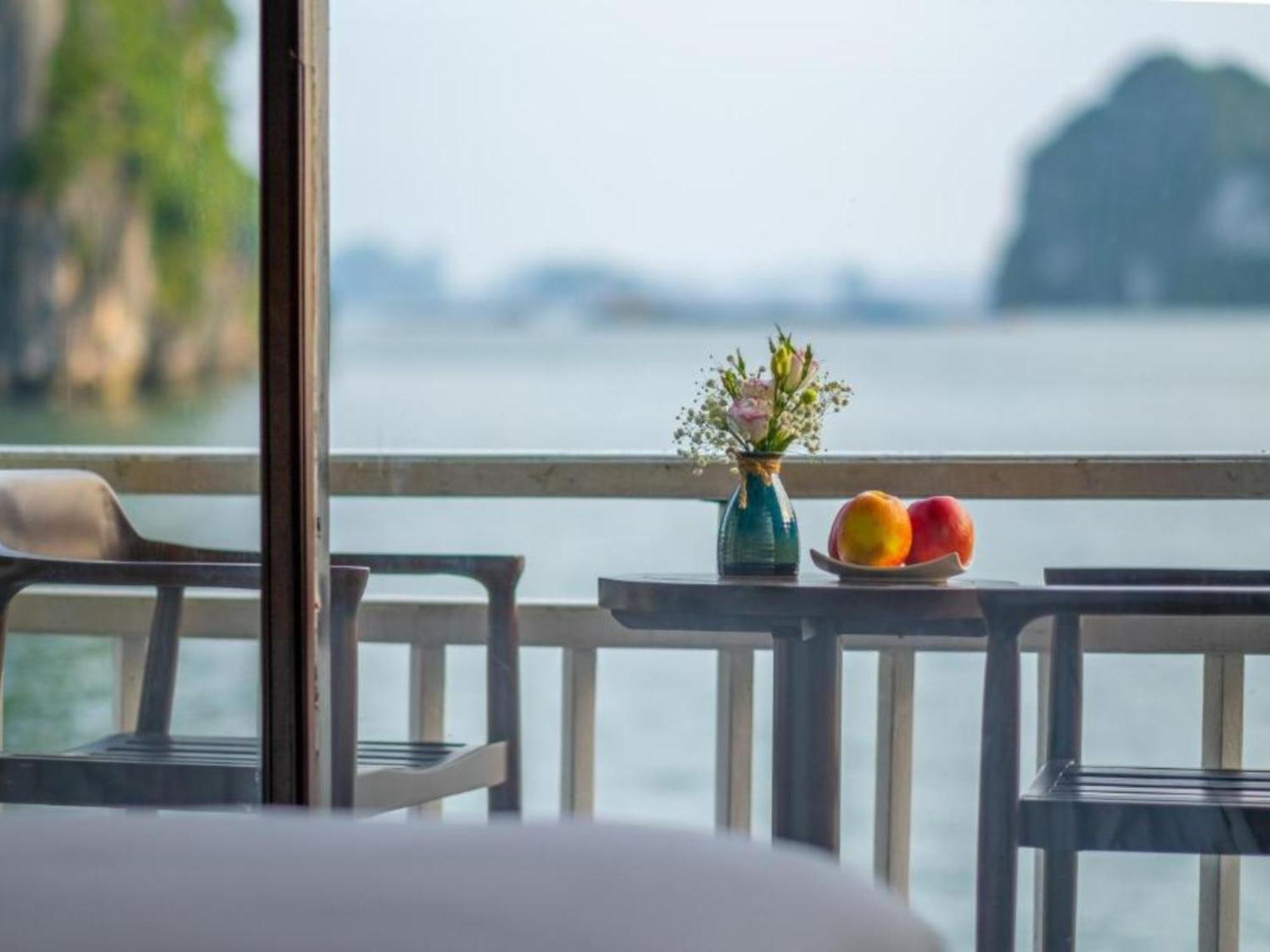 Hotel Halong Arcadia Cruise à Hạ Long Extérieur photo