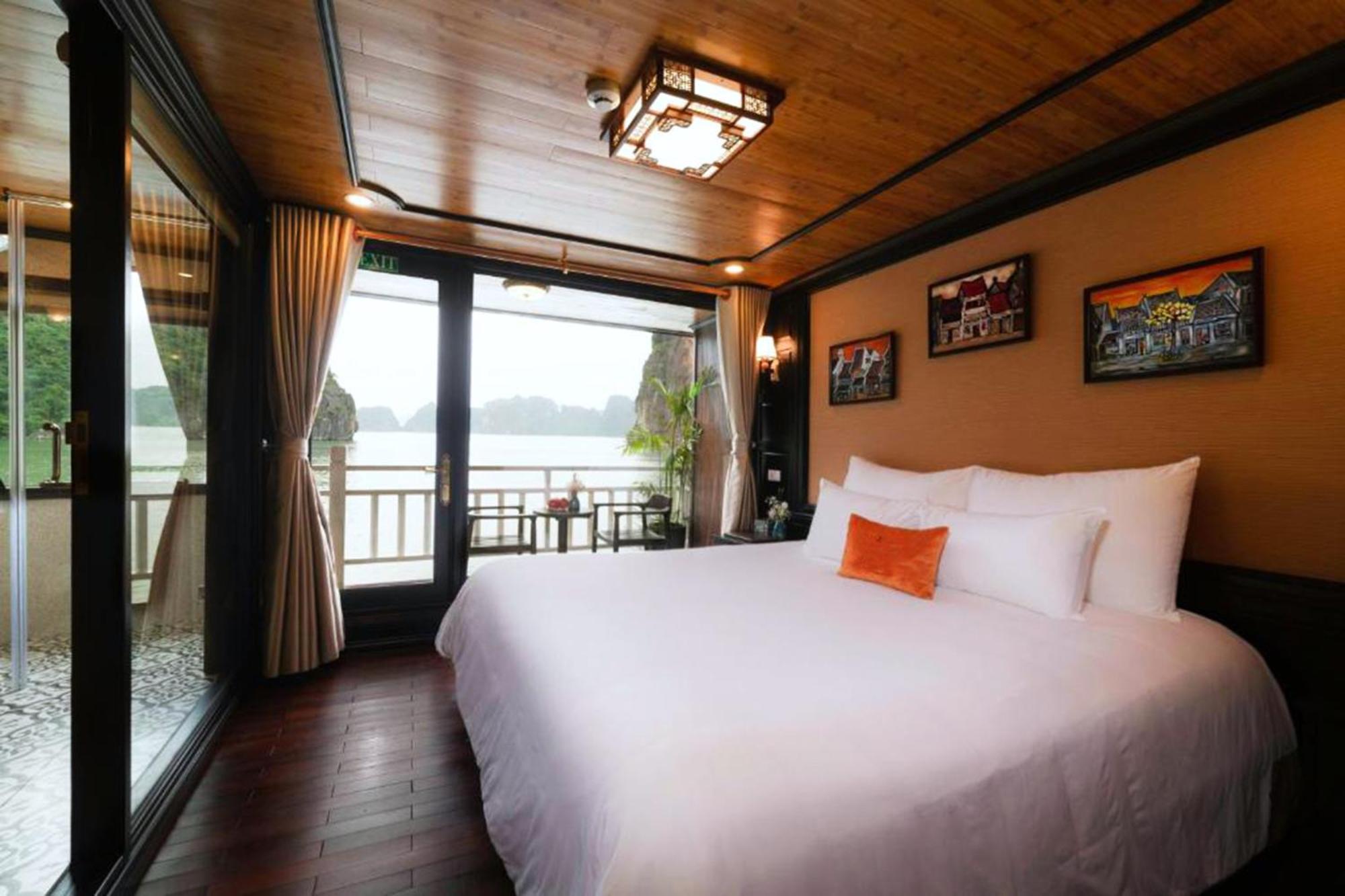 Hotel Halong Arcadia Cruise à Hạ Long Extérieur photo