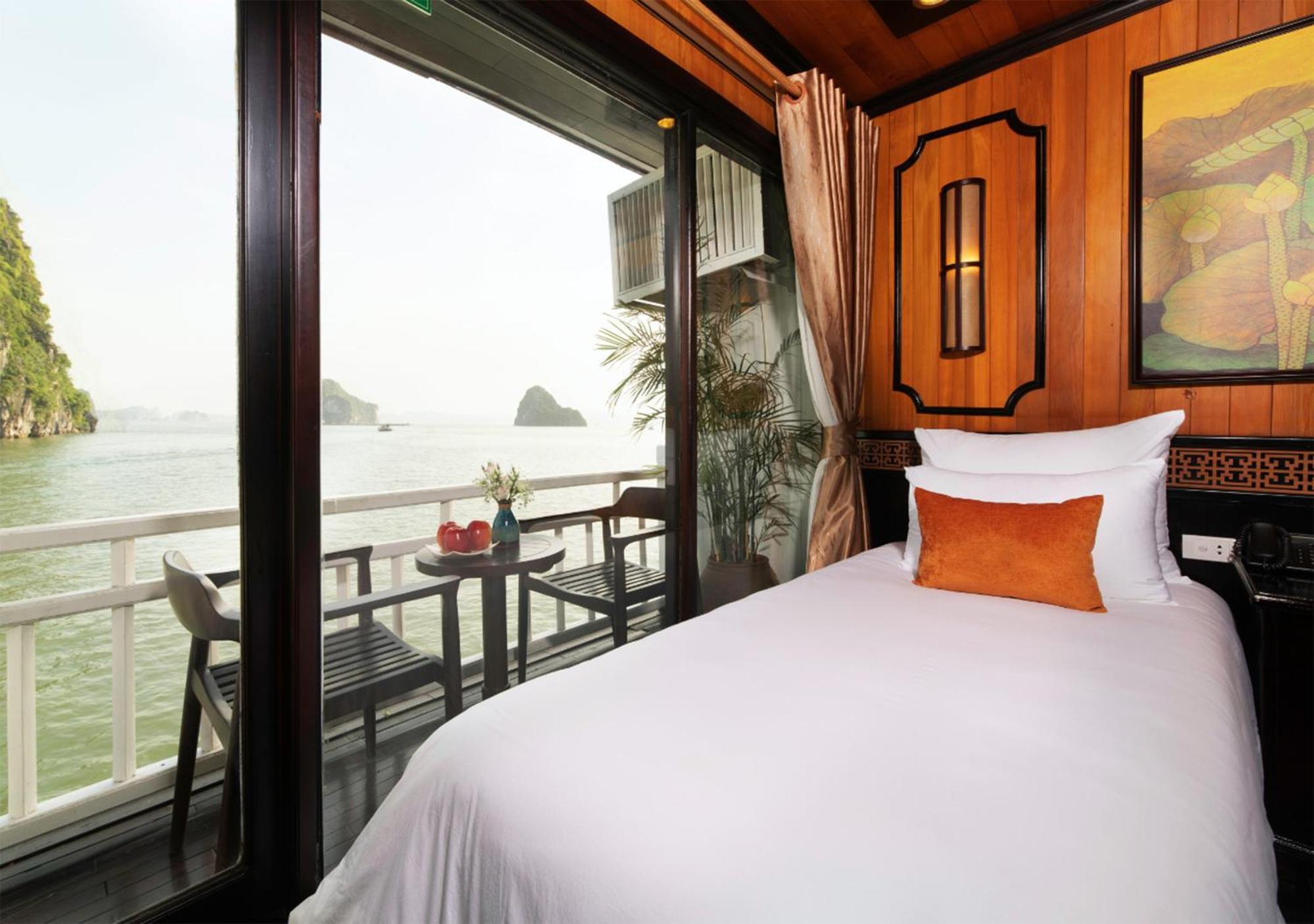 Hotel Halong Arcadia Cruise à Hạ Long Extérieur photo